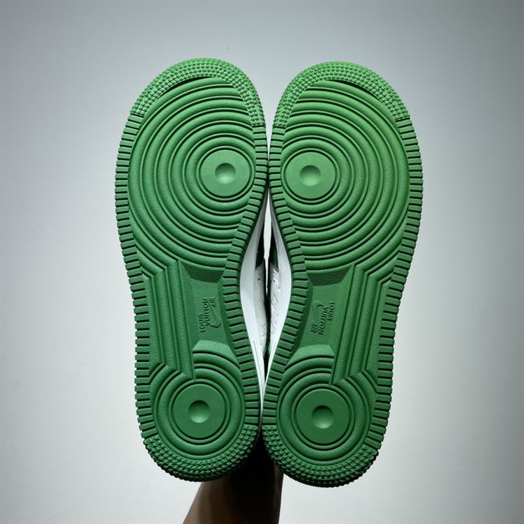 LOUIS VUITTON X NIKE AIR FORCE 1 LOW-TOP SNEAKERS - LVS136