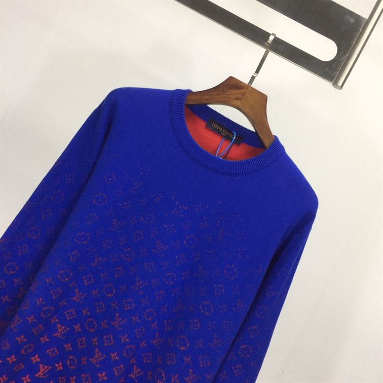 LVSE MONOGRAM DEGRADÃ‰ CREWNECK