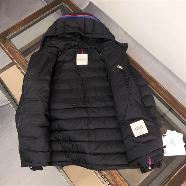 MONCLER AGOUT QUILTED SHELL JACKET - MC069