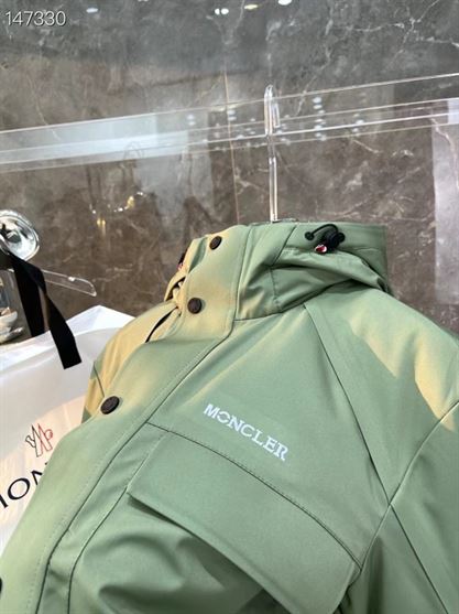 MONCLER COAT - MC120