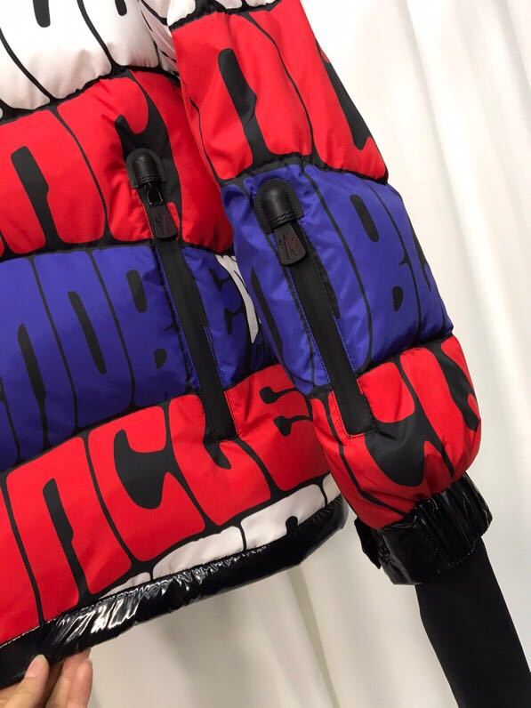 MONCLER COAT - MC124