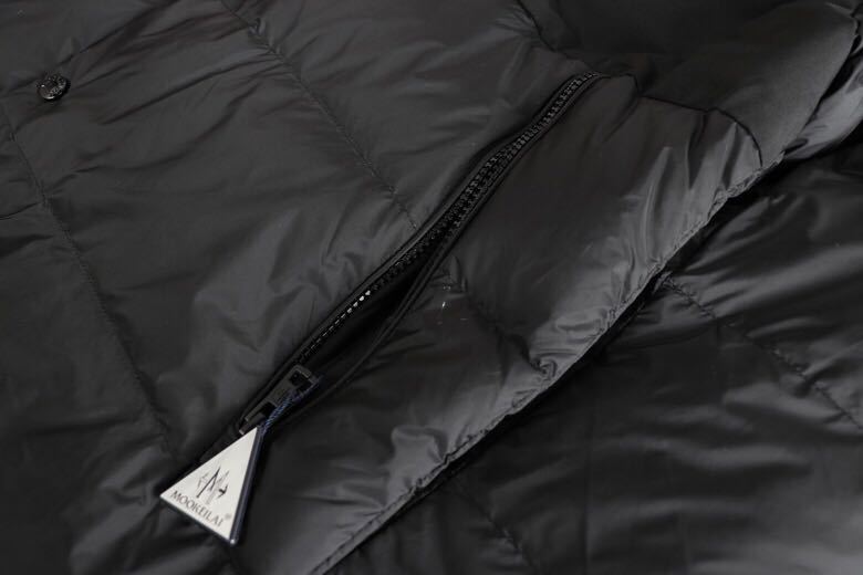 MONCLER COAT - MC125