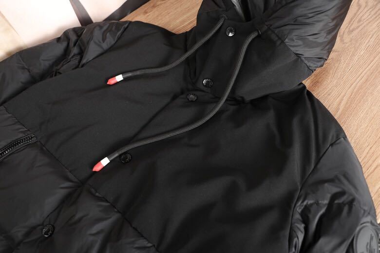 MONCLER COAT - MC125