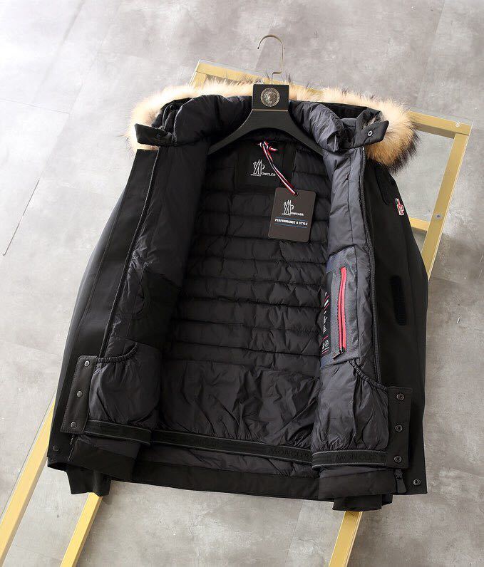 MONCLER COAT - MC128