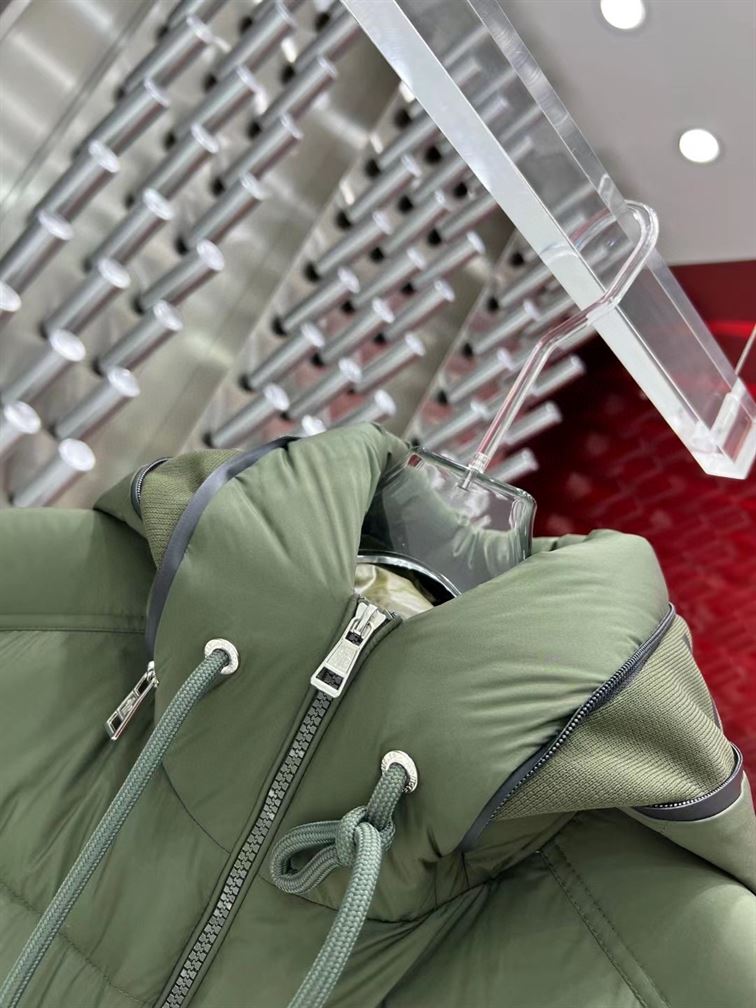 MONCLER COAT - MC130