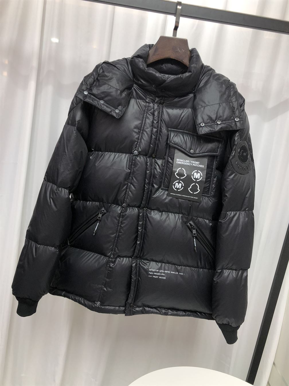 MONCLER COAT FOR MEN - MC010