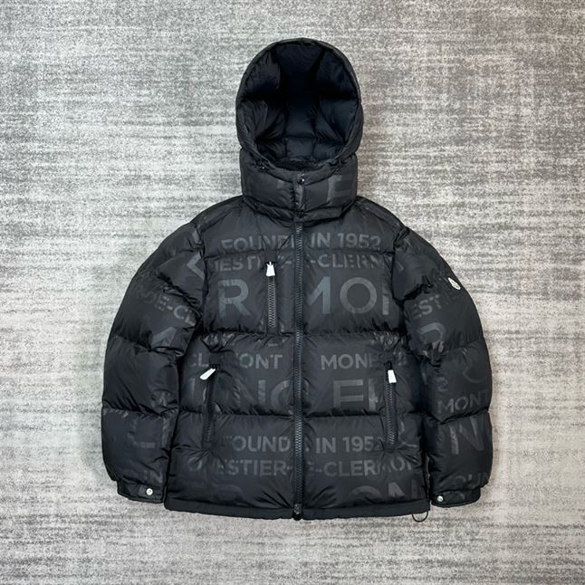MONCLER DOWN JACKET - MC023