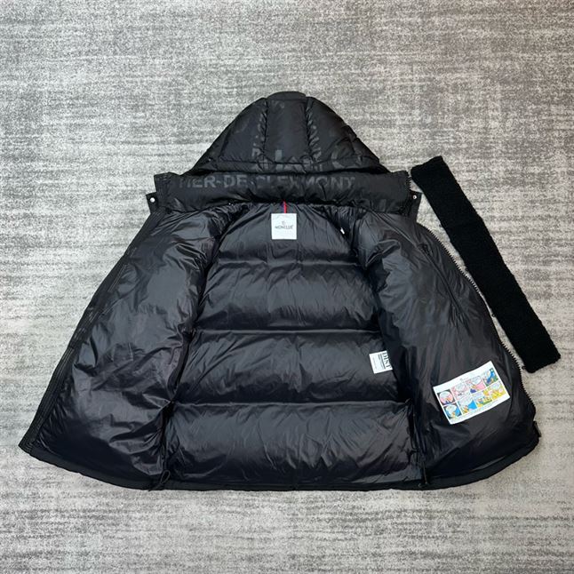 MONCLER DOWN JACKET - MC023