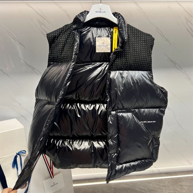 MONCLER GENIUS 7 MONCLER FRAGMENT OSTEEN VEST BLACK - MC030