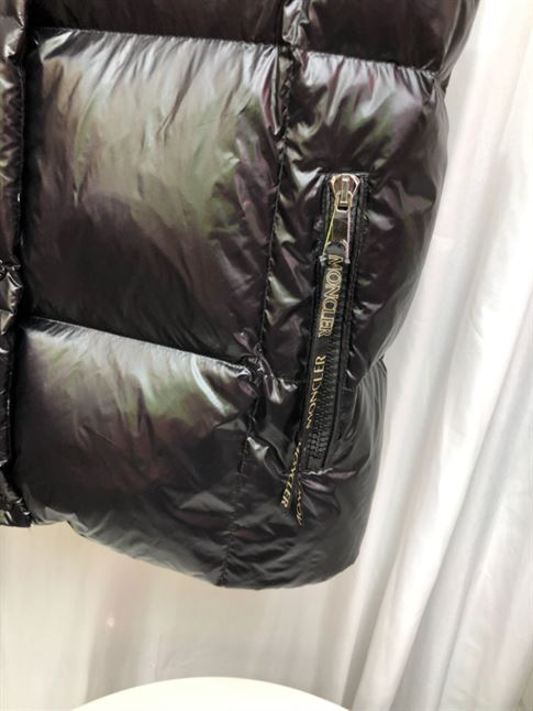 MONCLER LUZULE DOWN GILET - MC061