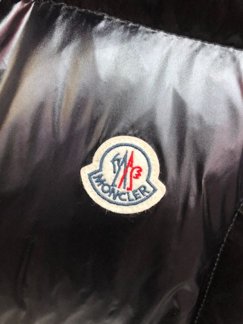 MONCLER LUZULE DOWN GILET - MC061