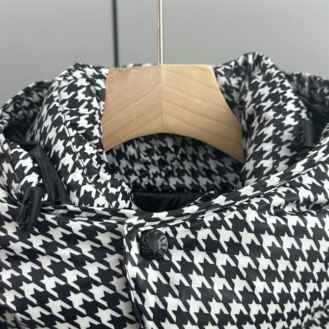 MONCLER SOCOTRINE SHORT DOWN JACKET - MC057