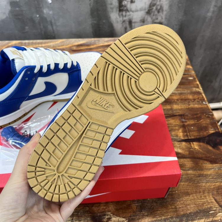 NIKE DUNK LOW KANSAS CITY RAYALS - NSN024