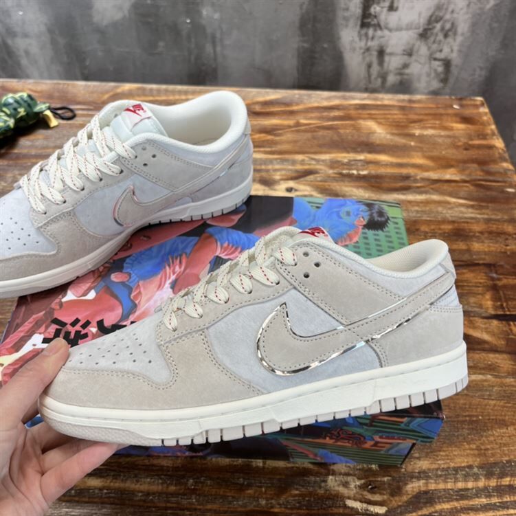 NIKE ZOOM DUNK LOW PRO SB 'SUMMIT WHITE' SNEAKER - NSN001