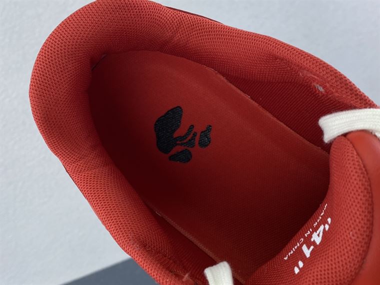 OFF-WHITE OUT OF OFFICE SNEAKERS - OFW038