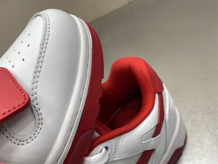 OFF-WHITE OUT OFF OFFICE CALF LEATHER - OFW018