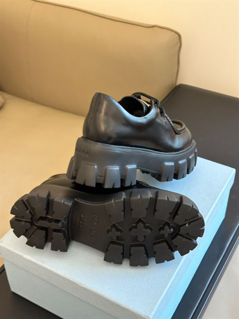 PRADA MONOLITH BRUSHED LEATHER LACE-UP SHOES - PRS059