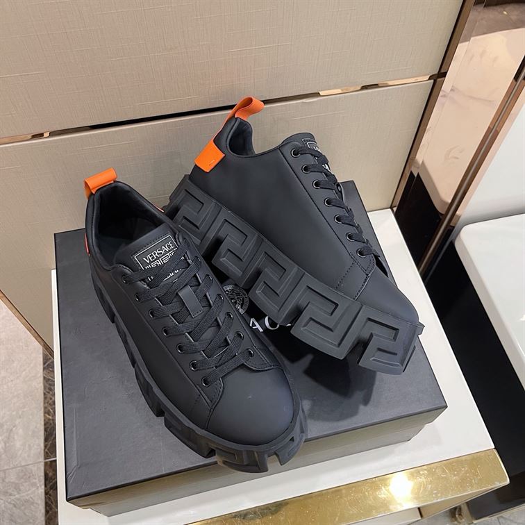 VERSACE GRECA LABYRINTH TRAINERS - VSS010