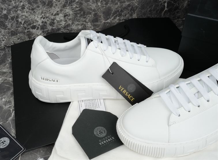 VERSACE GRECA SNEAKERS IN WHITE - VSS013