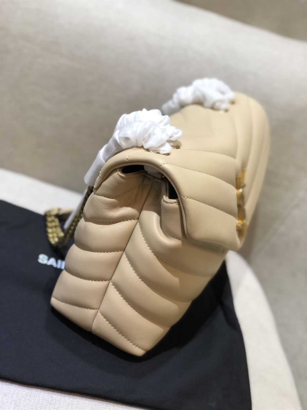 YSL LOULOU WHITE CREAM BAG