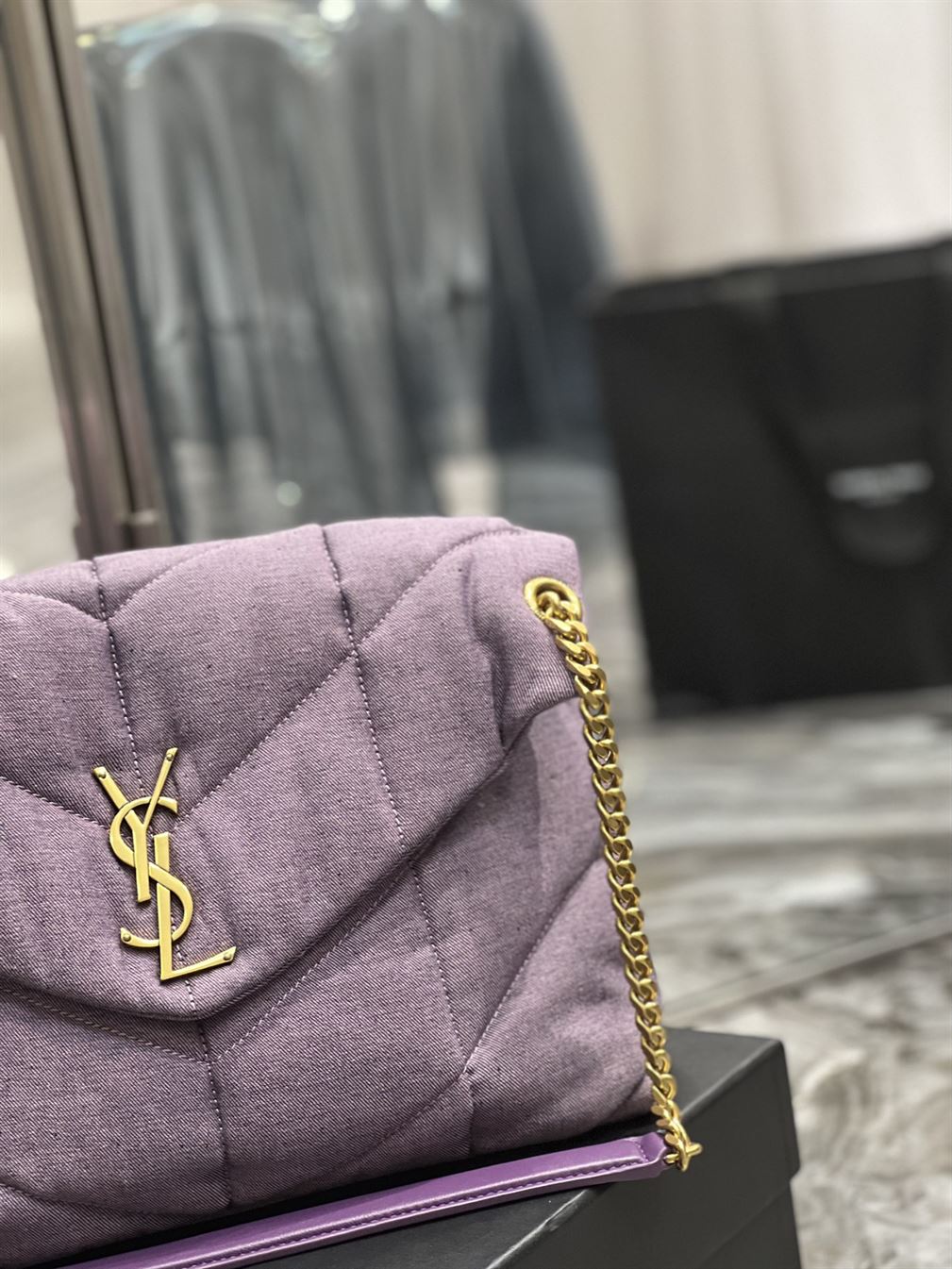 YSL MEDIUM PUFFER PURPLE BAG