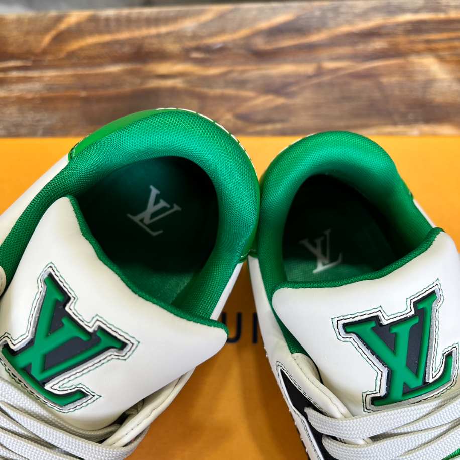 Louis Vuitton Trainer White Green Low Sneaker - LVS204