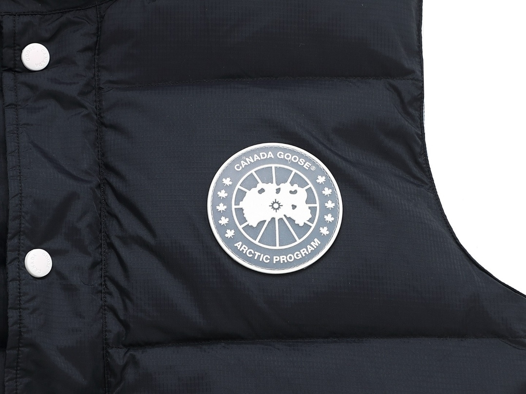 CANADA GOOSE VEST NATURE BLACK - CN32
