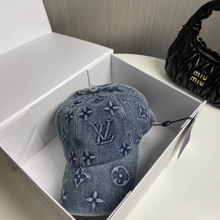 Louis Vuitton Baseball Blue Logo LV Hats - LVC009