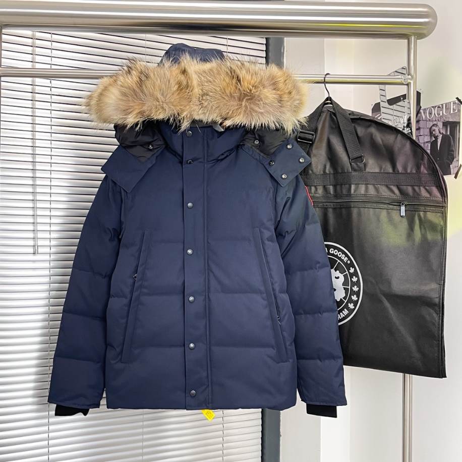 Canada Goose Blue Wyndham Parka Jacket - CN38