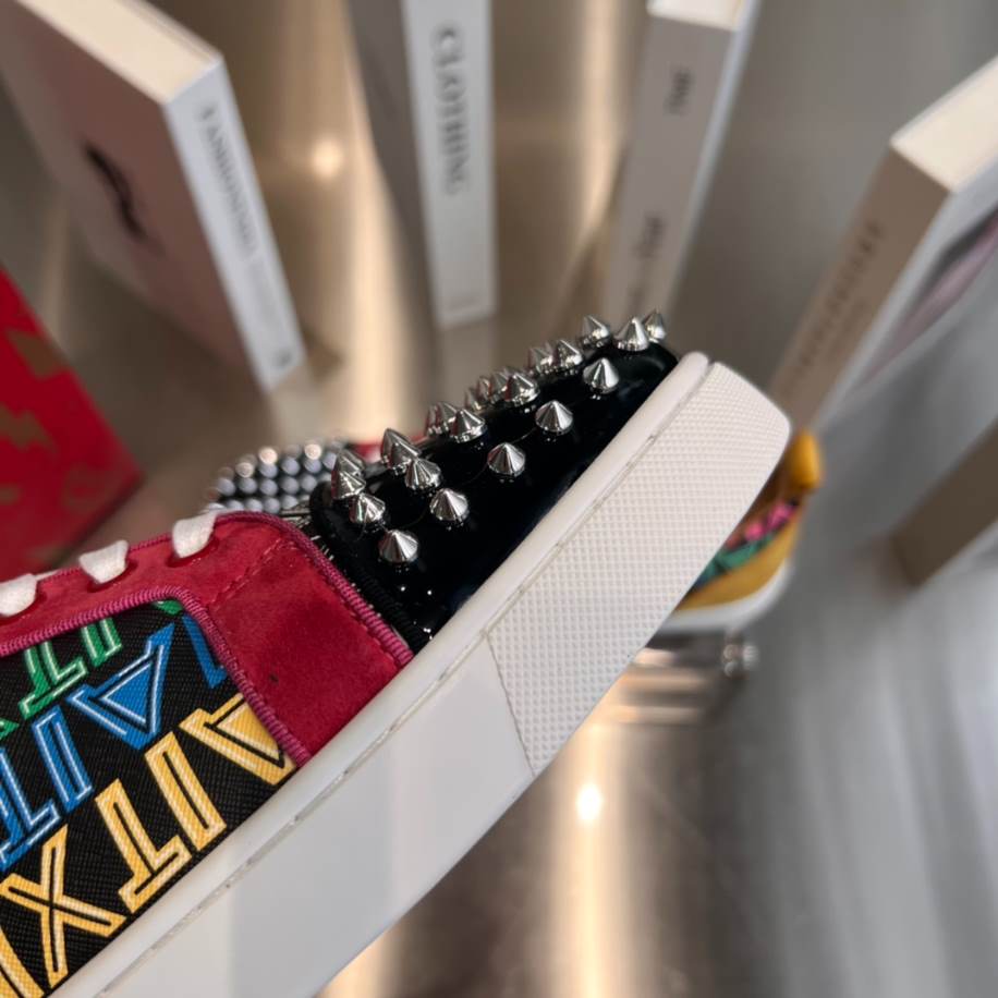 Christian Louboutin Louis Junior Spikes Multicolor Sneaker - CLS043