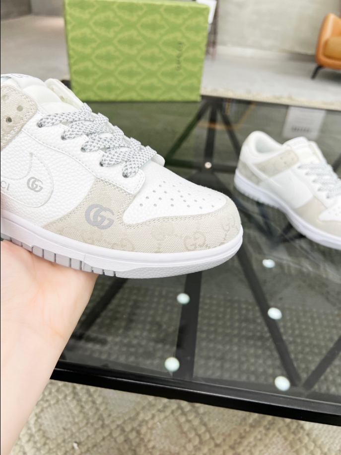 Gucci White Beige Sneaker - GCC160