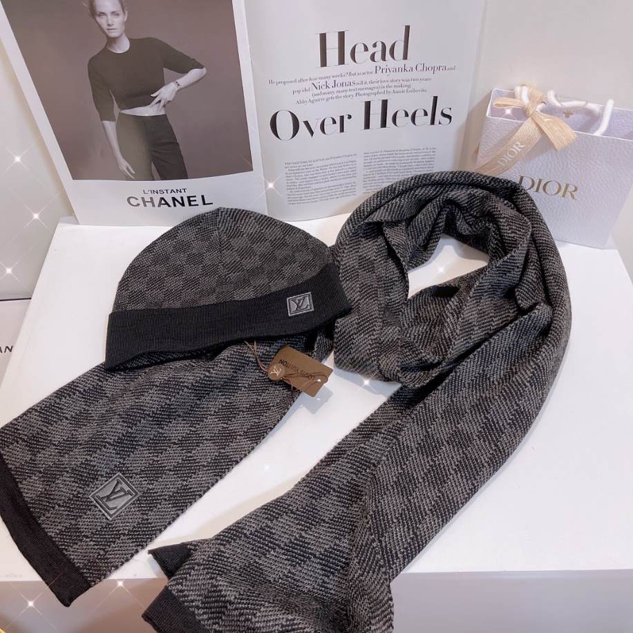 Louis Vuitton Lux Brown Caro Hats - LVC012