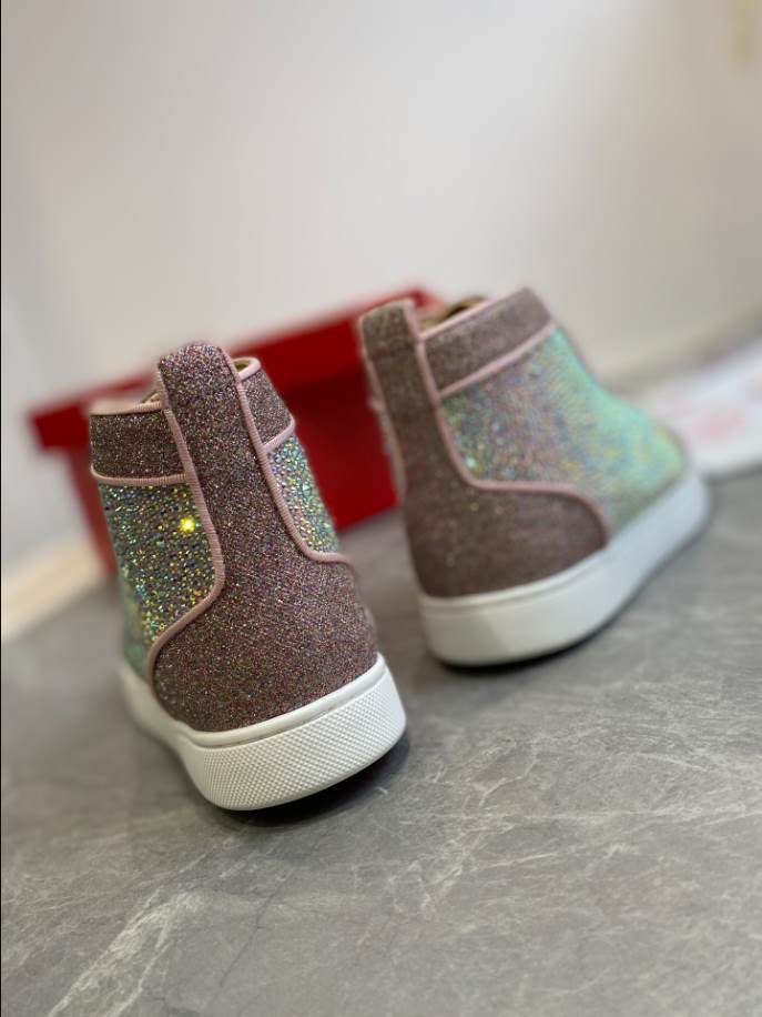 Christian Louboutin Low Top Rose Sneaker - CLS052