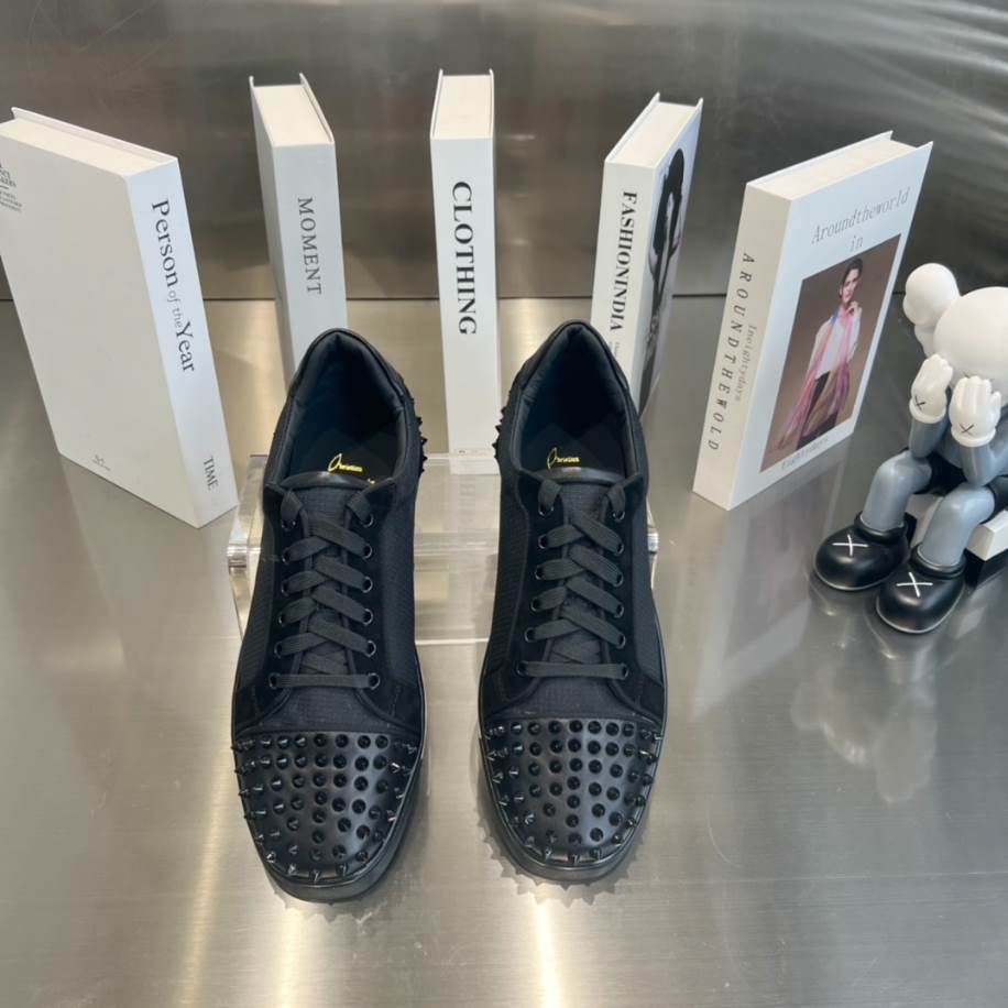 Christian Louboutin Casual Rivet Low Top Spikes Flats Black Sneaker - CLS047