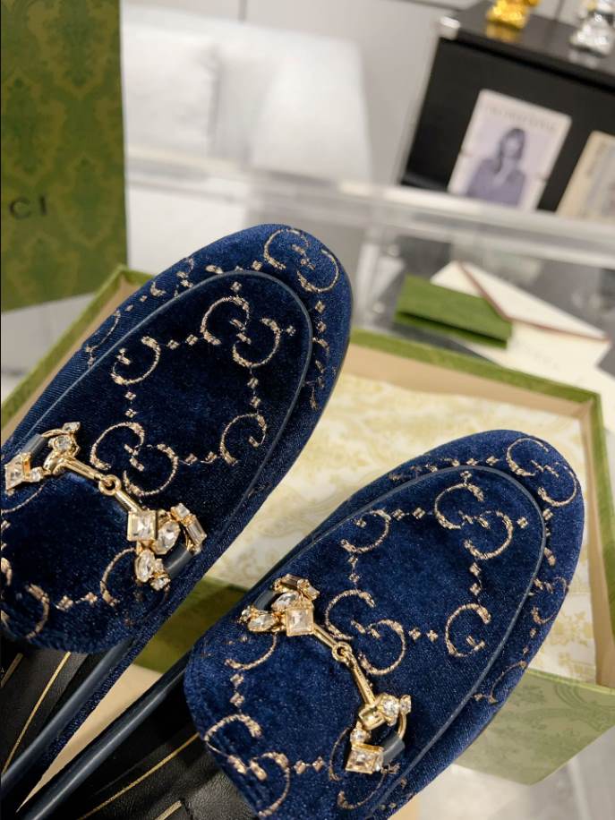 Gucci Jordaan Velvet Blue Leather Loafer - GL075