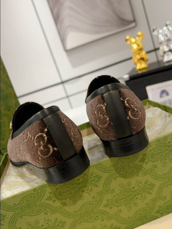 Gucci Horsebit Brown Velvet Loafer - GL060