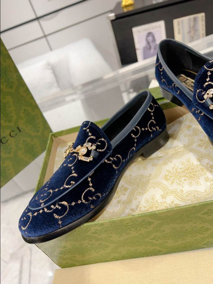 Gucci Jordaan Velvet Blue Leather Loafer - GL075