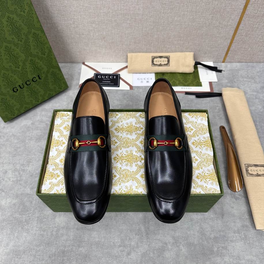 Gucci Men Horsebit Black Loafer - GL090