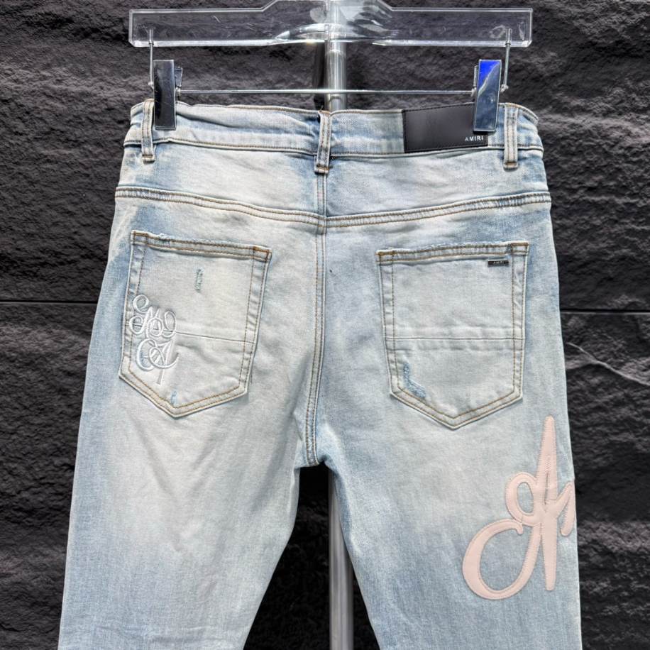 Amiri Men Blue Script Logo Jeans - AMIJ017