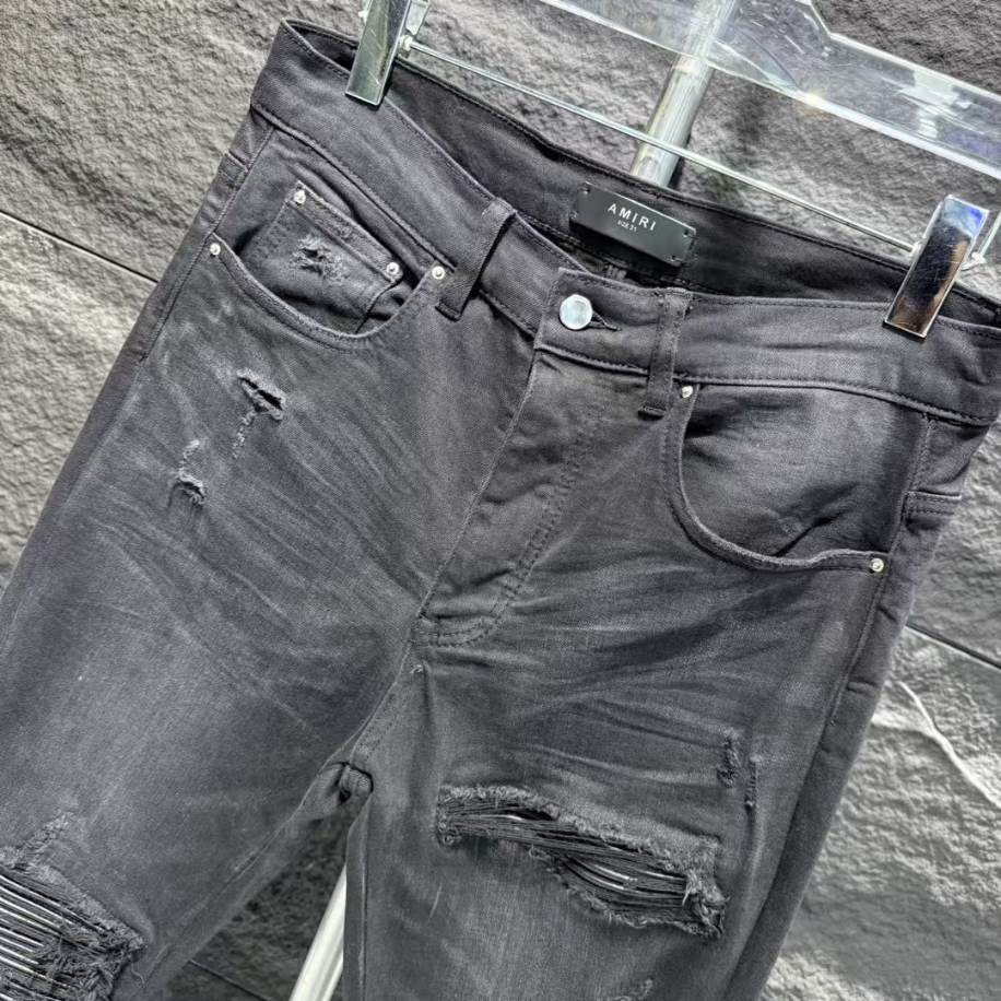 Amiri Ripp Black Patch-Detail Jeans - AMIJ021
