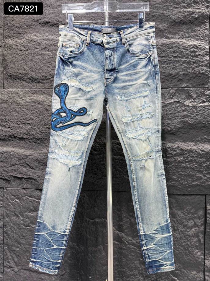 Amiri Men Blue Patch-Detail Jeans - AMIJ018