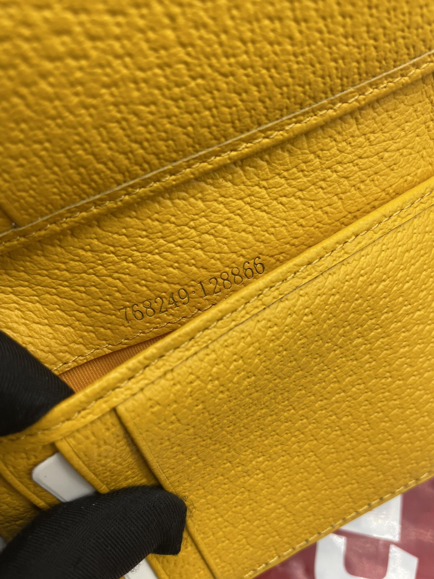 GUCCI GG LONG CARD CASE WITH GG DETAIL IN YELLOW - WLG048 GUCCI GG LONG CARD CASE WITH GG DETAIL IN YELLOW