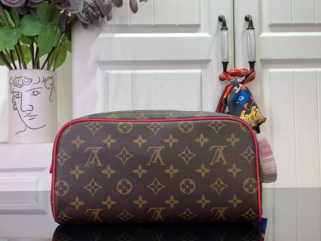 Louis Vuitton Bags