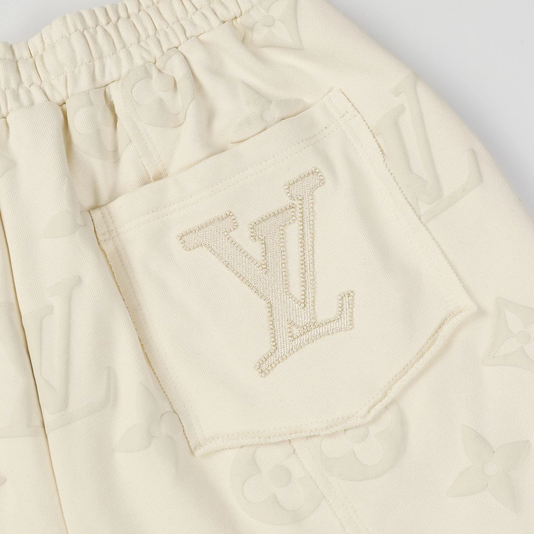 LOUIS VUITTON MONOGRAM SHORTS - LVC060 LOUIS VUITTON MONOGRAM SHORTS