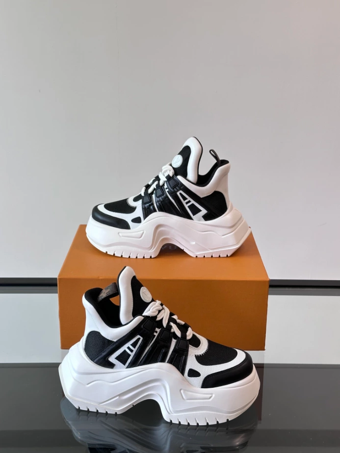 Louis Vuitton Trainer Blue Grey Black Sneaker