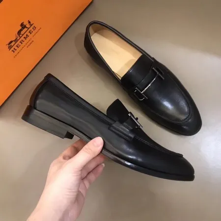 Hermes Men's Sydney Loafers In Black Calfskin - HM043 Hermes Men's Sydney Loafers In Black Calfskin