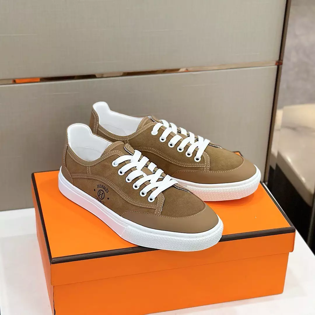 Hermès Sneakers