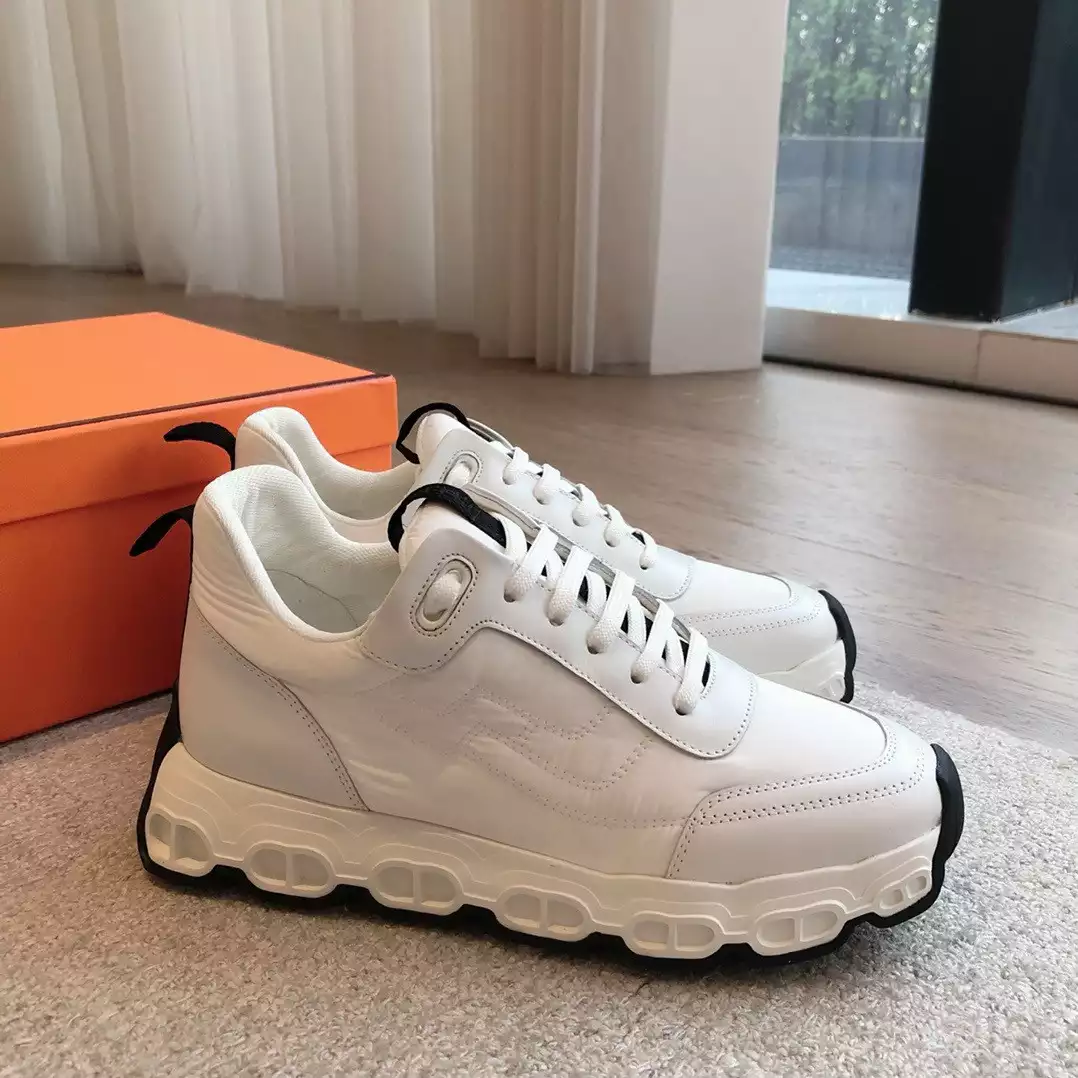Hermès Sneakers