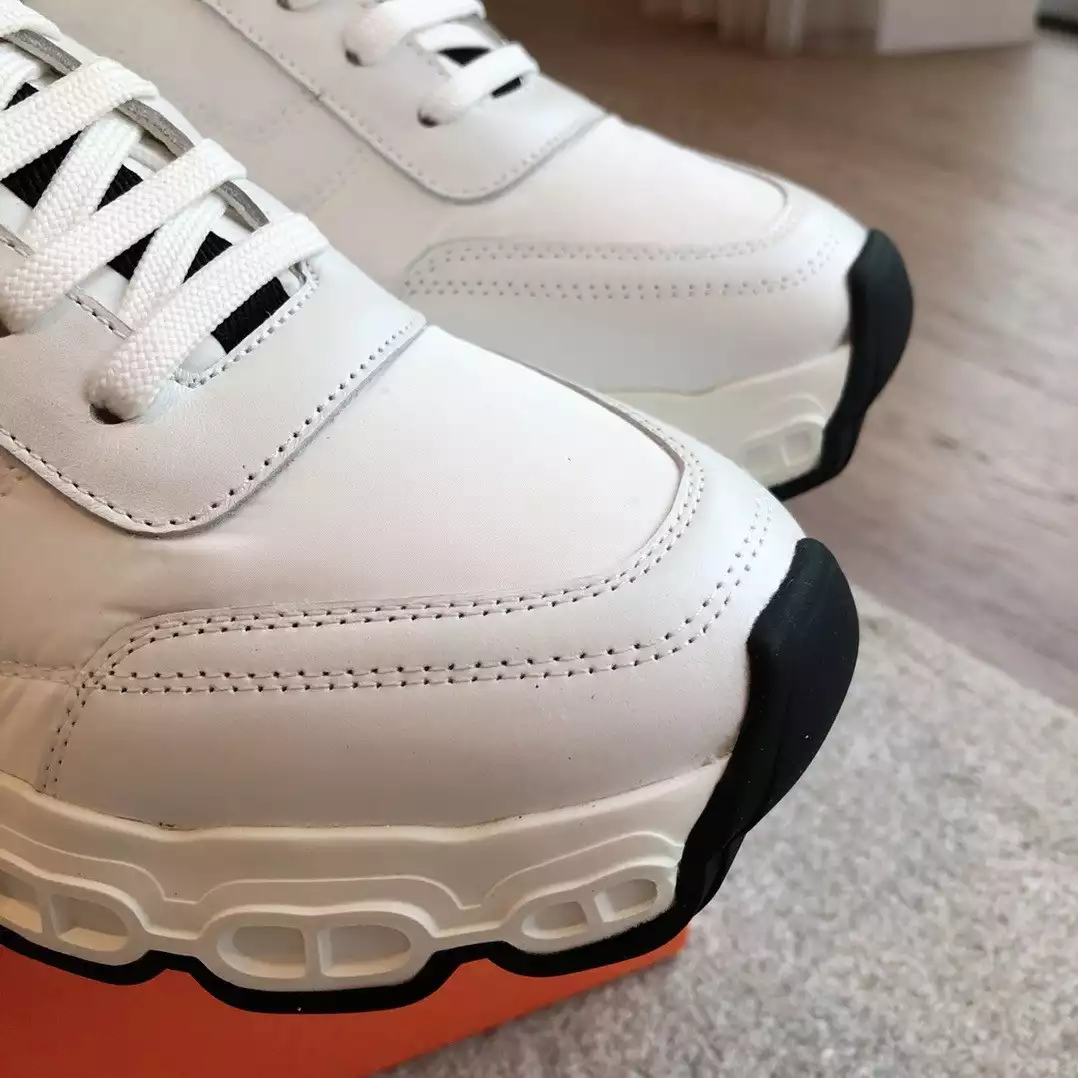 Hermès Sneakers