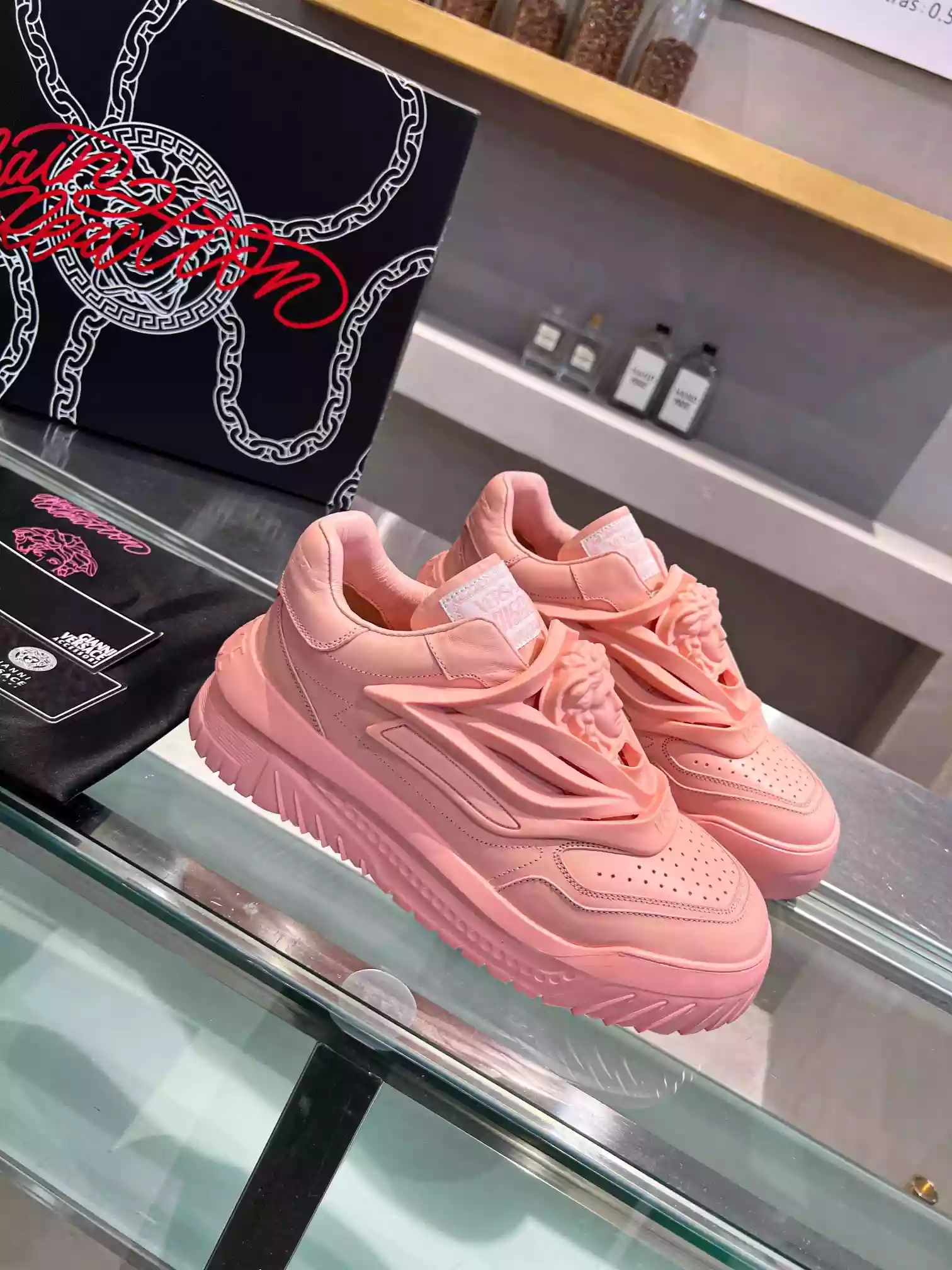 VERSACE WOMEN'S ODISSEA SNEAKERS IN PINK LEATHER - VSS018